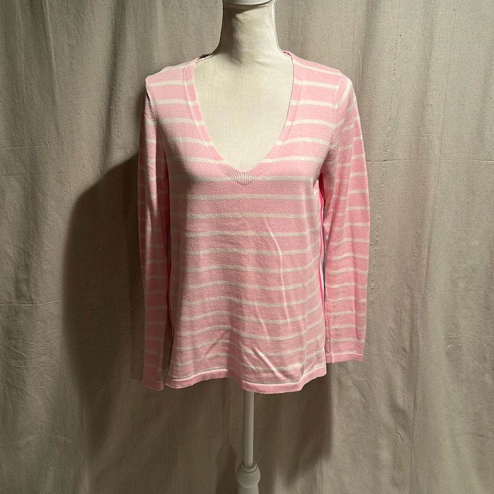 Vineyard Vines pink and white striped sweater